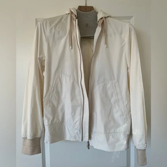 Brunello Cucinelli - Bomber Jacket with hood - Picture 7 of 13